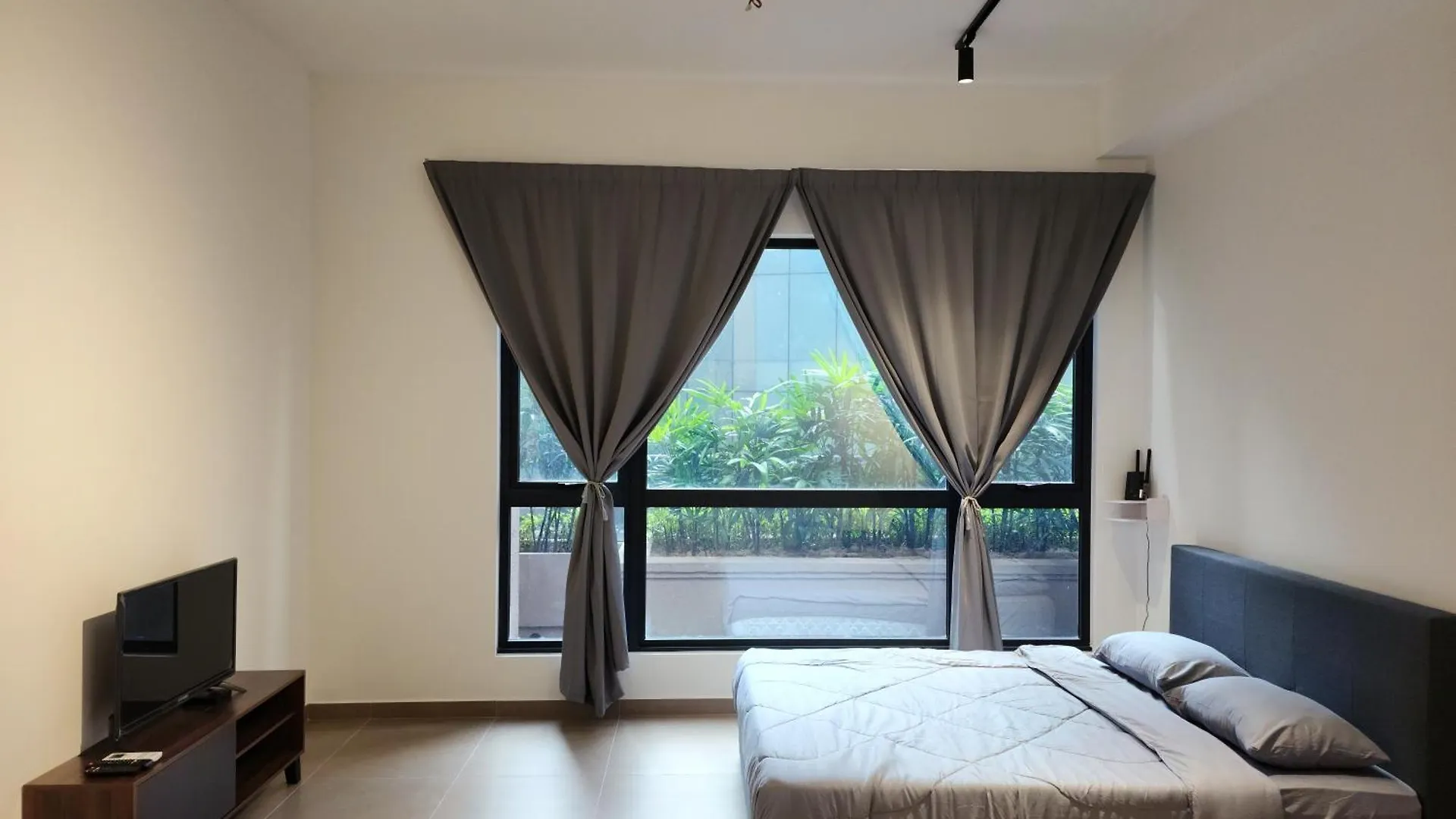 Mossaz Minimalist Studio 2 Petaling Jaya Malaysia